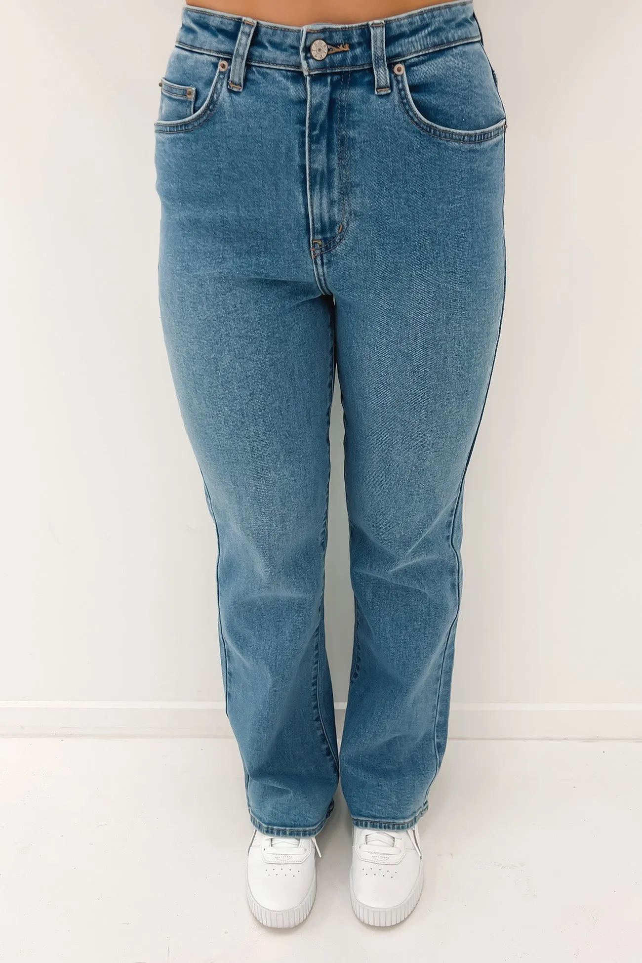 Hi Flare Relaxed Jean Blue Momentum