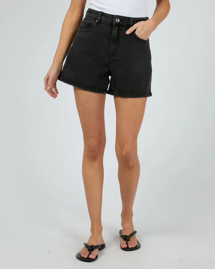 Kyia Short Comfort