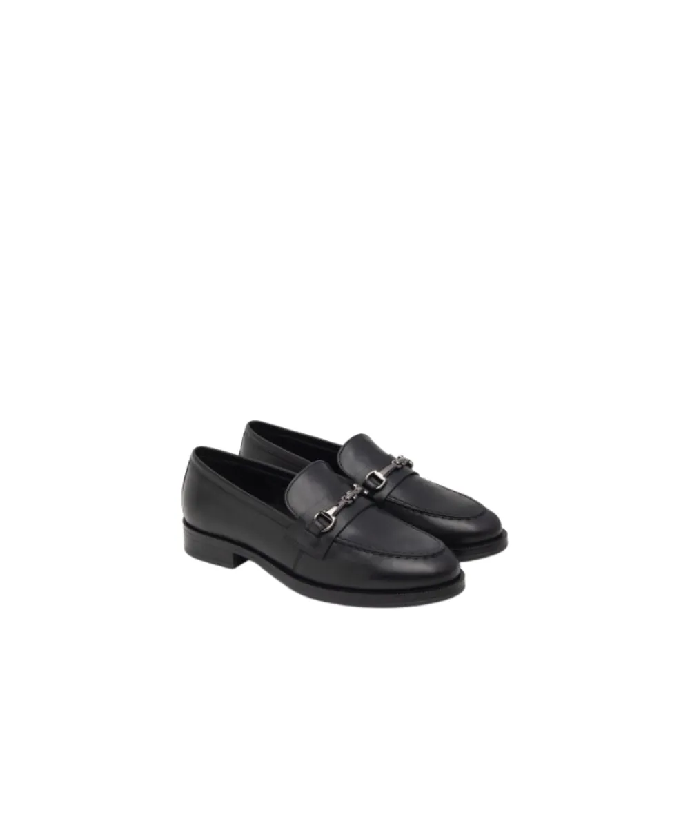 NERO GIARDINI STYLISH LOAFERS