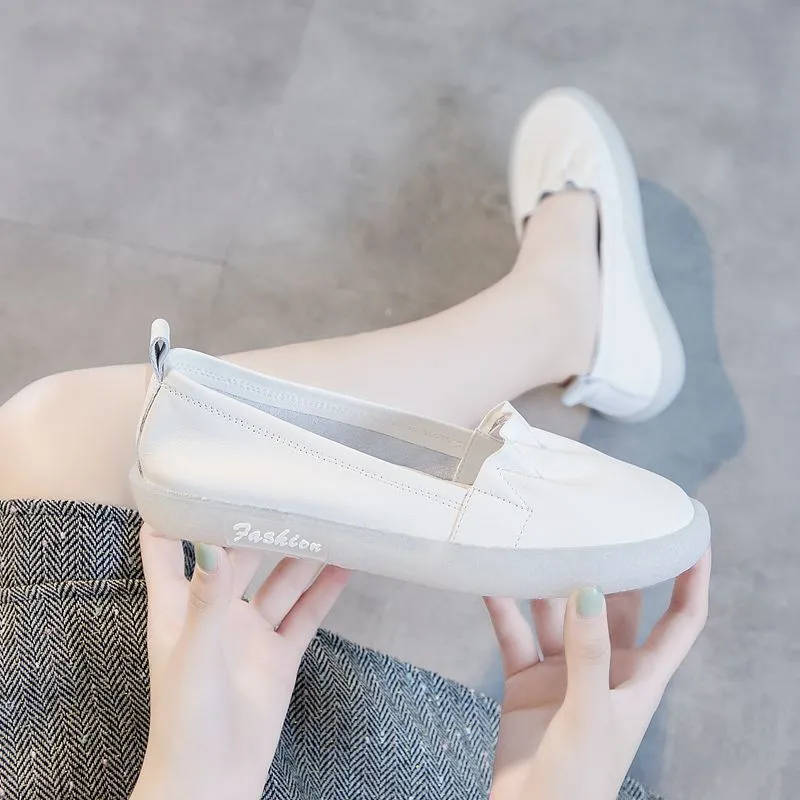 Women Soft Leather Casual Flats Shoes
